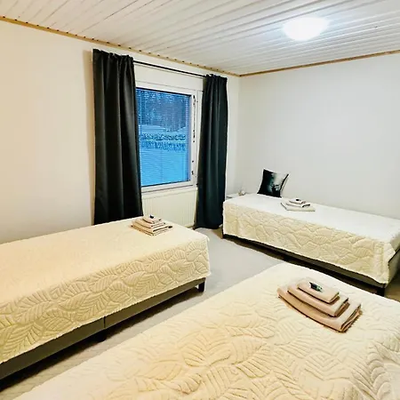 Reindeer - Komfortowy Dom W Sercu Laponii!