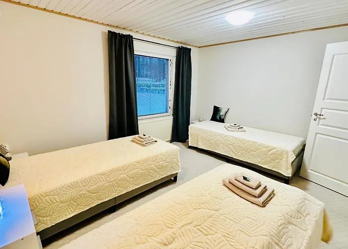 Reindeer - Komfortowy Dom W Sercu Laponii!